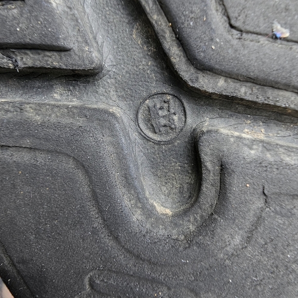 Fila slides good condition - Picture 3 of 3